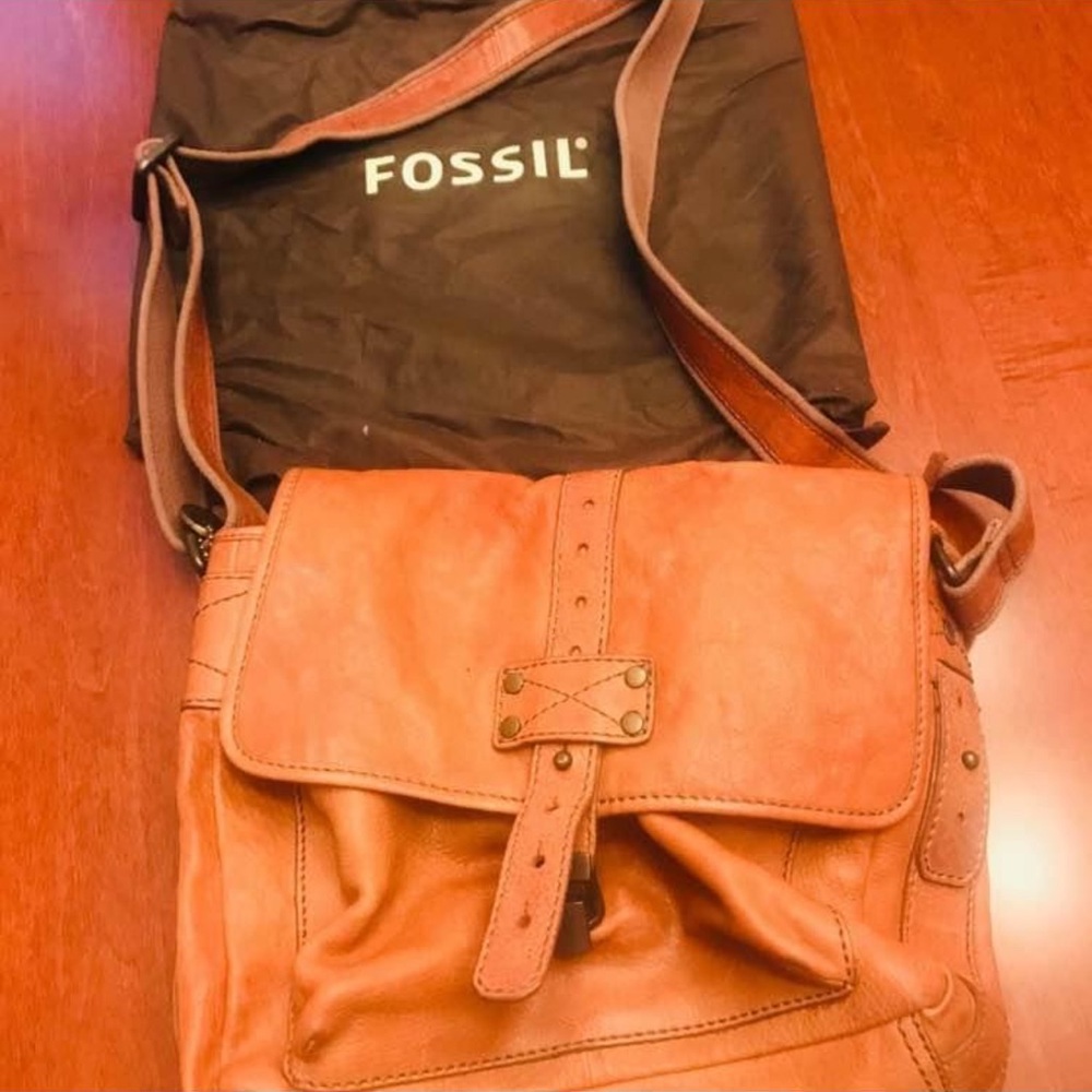 Fossil Brown Leather Messenger Bag